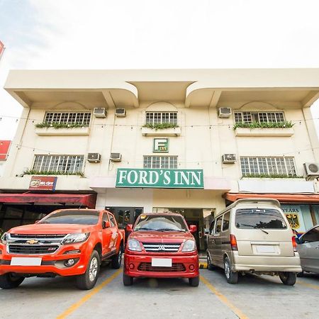 Vaccinated Staff - Oyo 465 Ford'S Inn Cebu Dış mekan fotoğraf